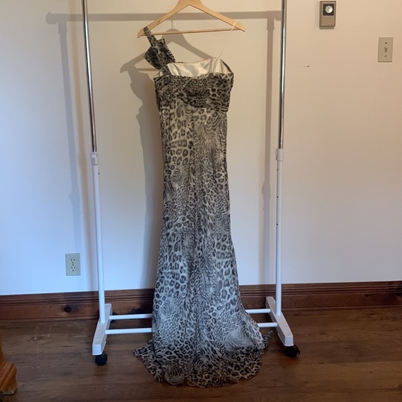 ABS Floor length gown - Picture 2 of 2